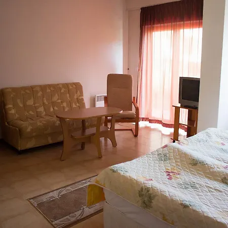Eagle Lodge Hotel Aparthotel